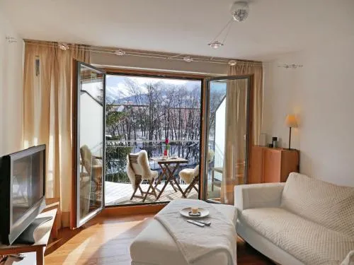 Apartment Chesa San Bastiaun B5 by Interhome in Samedan, Schweiz