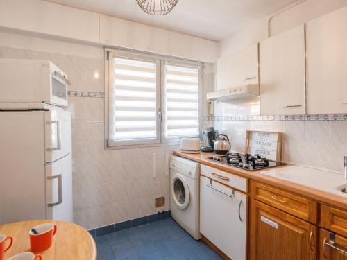 Apartment L'Amiral-1 by Interhome 3