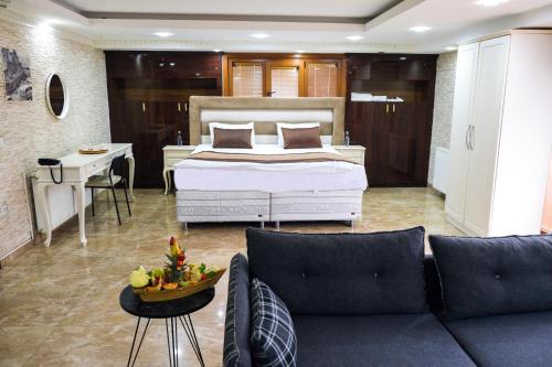 King Suite with Balcony room in Florya House Hotel