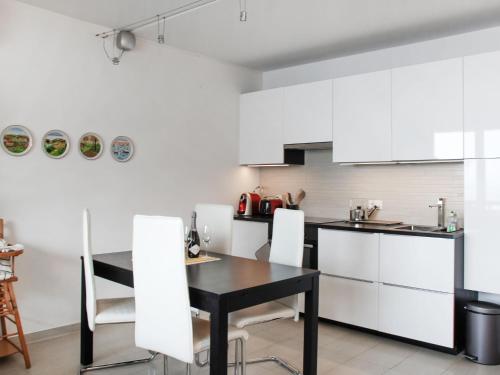 Apartment Lago di Lugano-8 by Interhome