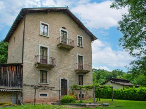 Holiday Home Roncaccio-TICINO TICKET Inklusive!-2 gîte à louer Cuasso al Monte