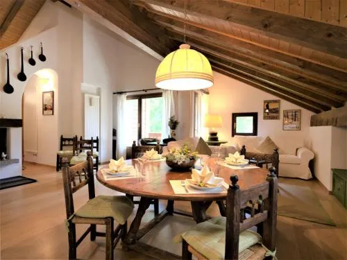 Apartment Chesa Seglias 6 by Interhome in Surlej, Schweiz