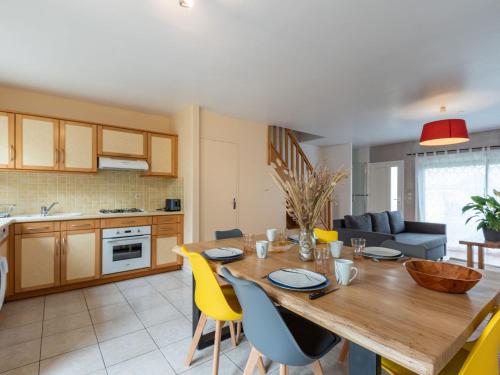 Holiday Home Lana by Interhome in Денвіль