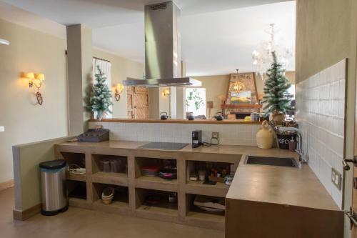 Bar/Lounge, Casa Rural Los Tres Lugares in Valverde Del Fresno