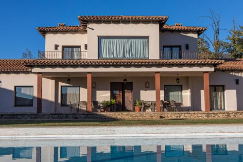 Zwembad, Casa Rural Los Tres Lugares in Valverde Del Fresno