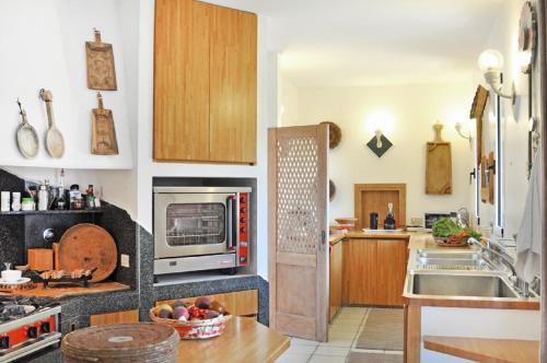 Villa Beatrice piscina privata e spiaggia privata gîte à louer Tottubella