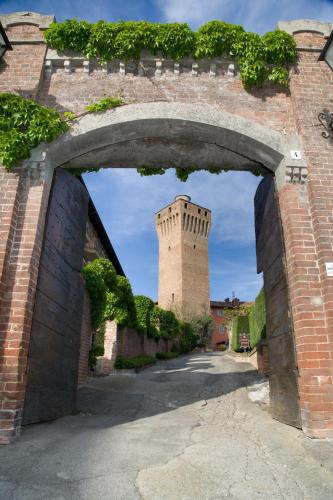 Hotel Castello di Santa Vittoria - Santa vittoria d’alba