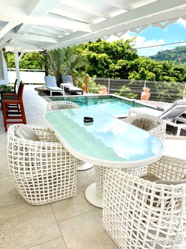 Villa de 2 chambres avec vue sur la mer piscine privee et jardin clos a Le Francois - Location, gîte - Le François