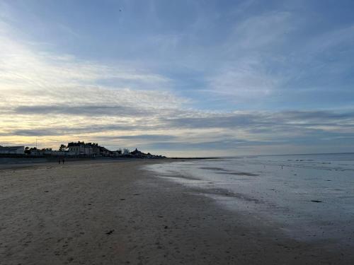 A környék, La Nacre de Saint Aubin sur Mer in Saint-Aubin-sur-Mer