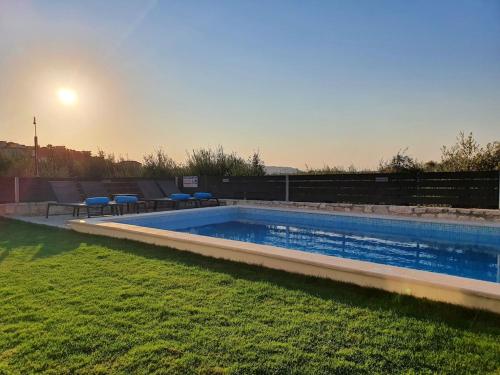 Villa Dionisia with private pool