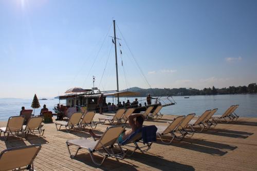 Dassia Beach Hotel - image 8