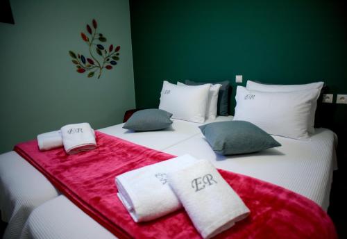  Ageliki's Luxury Apartment in Leonidi