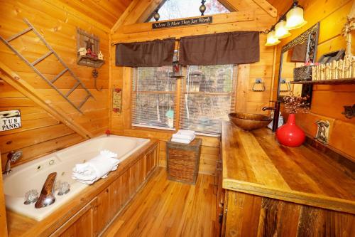 Little Bear Lodge - image 4
