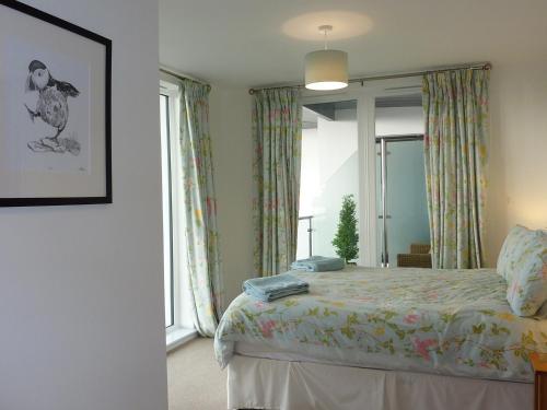28 Clock Tower Court - image 11