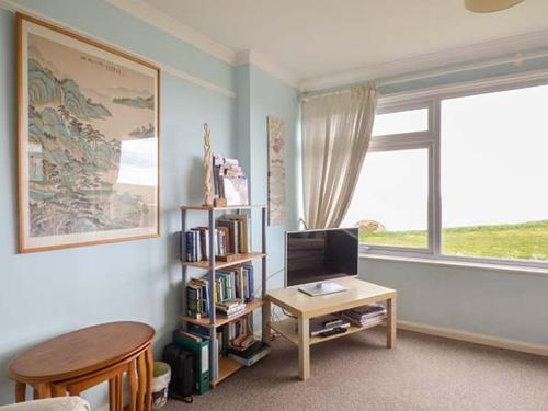Spindrift Apartment 3 - image 10