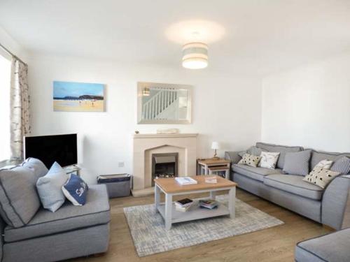 7 Harlyn Cottages - image 10