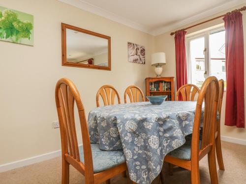 Cuckoo's Cottage - image 5