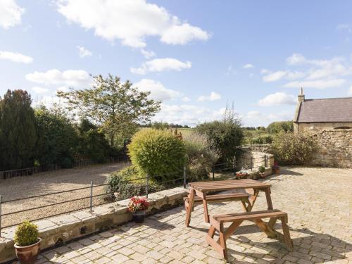 Ridge Cottage - image 8