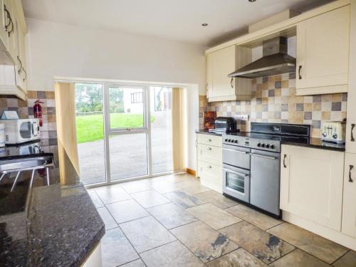 Ghyll Bank Byre - image 4