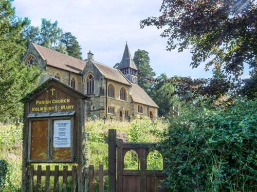 Woodhill Cottage