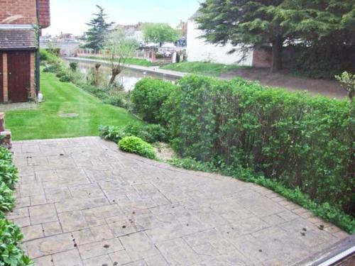 9 Bancroft Place - image 5
