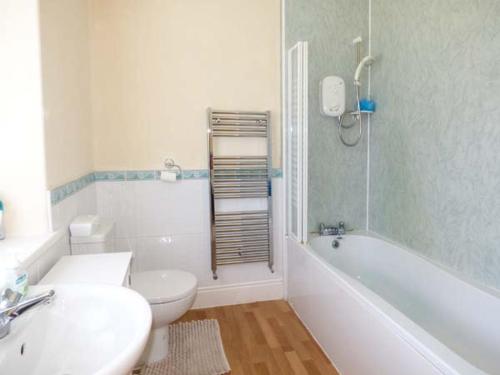Pensychnant Cottage - image 4