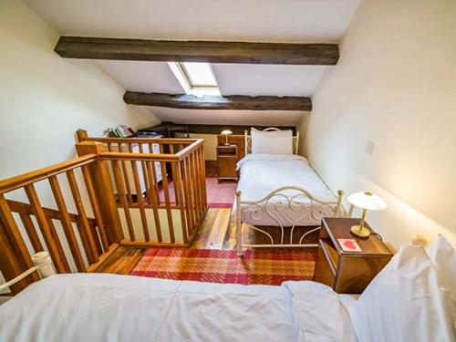 Dale House Farm Cottage - image 3