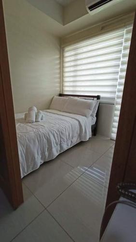 536 shell residences staycation photo