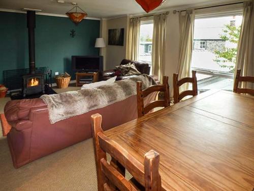 Apartment 4 Dolgoch Falls - image 3