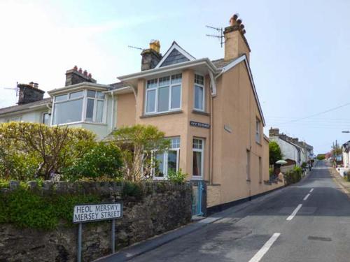 Bronallt gîte à louer Traeth Bach