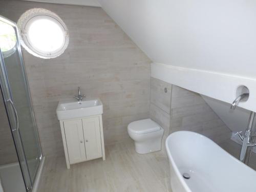 Pebworth Cottage - image 13