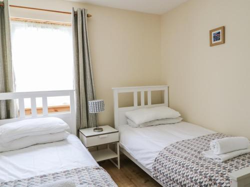79 Corrour Road - image 5