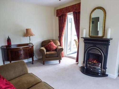 Kemps Eye Cottage - image 7