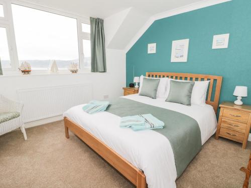 Coastwatch Cottage - image 8