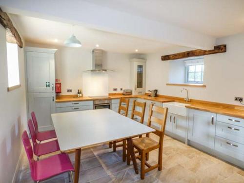 Rock Lodge Farm - image 12
