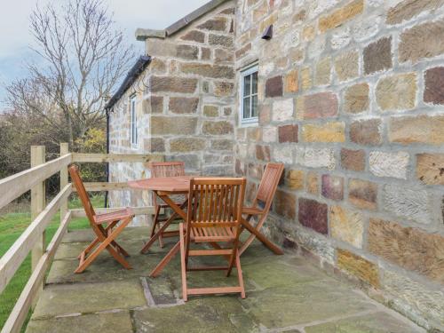 Cottage Val in York Suburbs