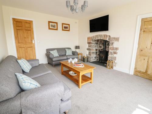 Cefn Isaf - image 3