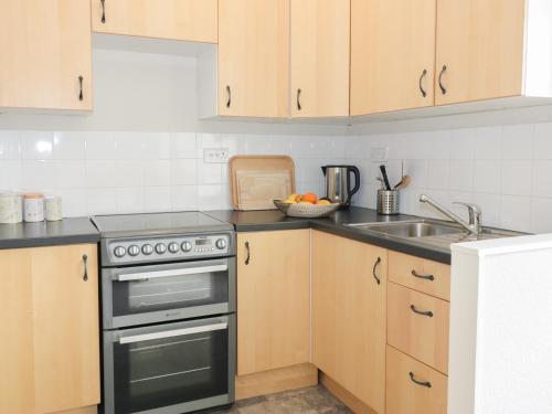 Housekeeper's Rooms - image 10