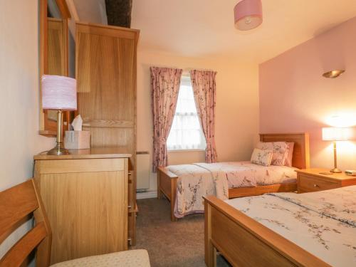 Ale Cottage - image 2