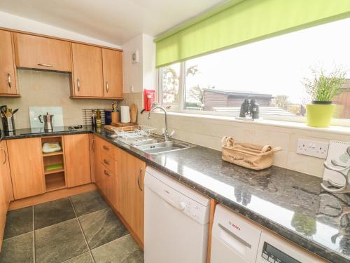 Rosemary Cottage Carnforth - image 14