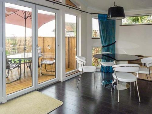 Westview Weston-super-Mare - image 3