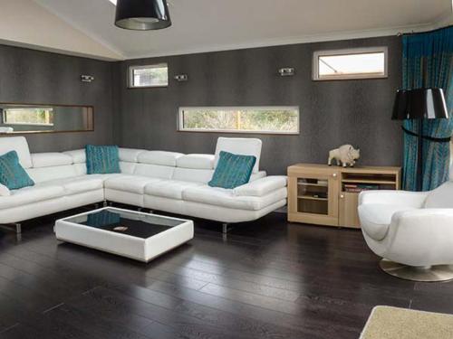 Westview Weston-super-Mare - image 6