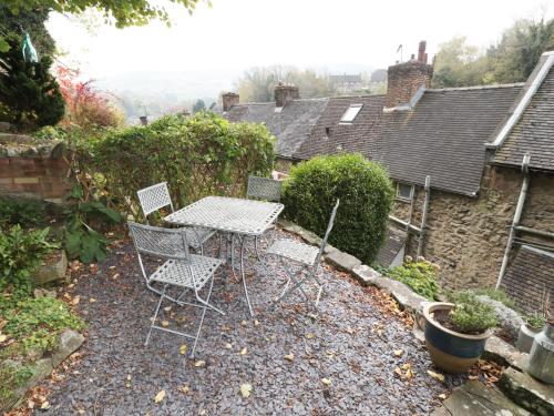 Holly Cottage Matlock - image 7