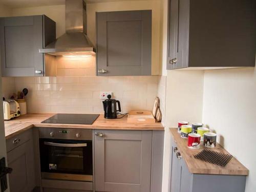 Beacon Cottage Ilkley - image 12