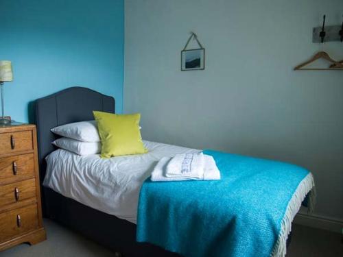Beacon Cottage Ilkley - image 5
