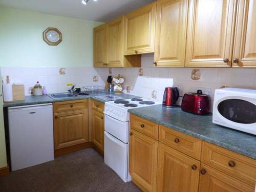 Stable Cottage Pickering - image 4