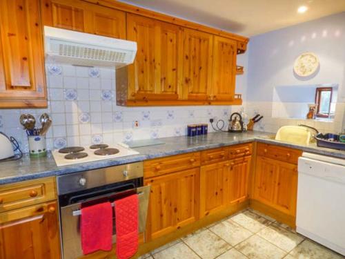 Ivy Cottage Scarborough - image 13