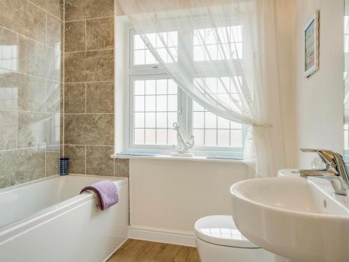 Woodside Bideford - image 14