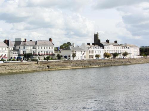 Woodside Bideford - main image