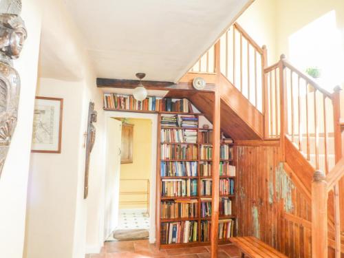 Brookside Lancaster - image 4